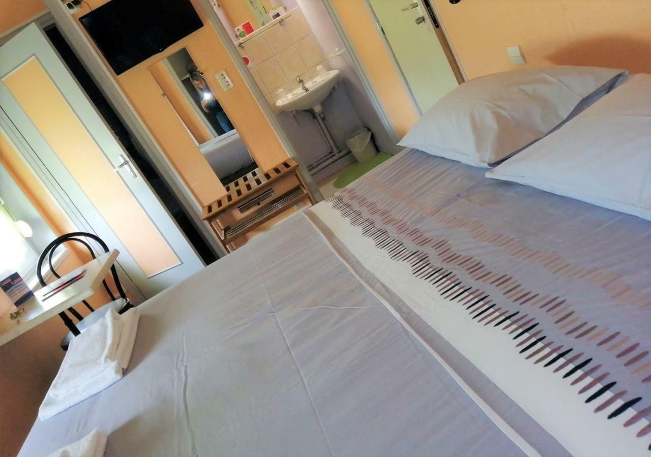 Le Terminus Fasthotel Soissons Centre Экстерьер фото